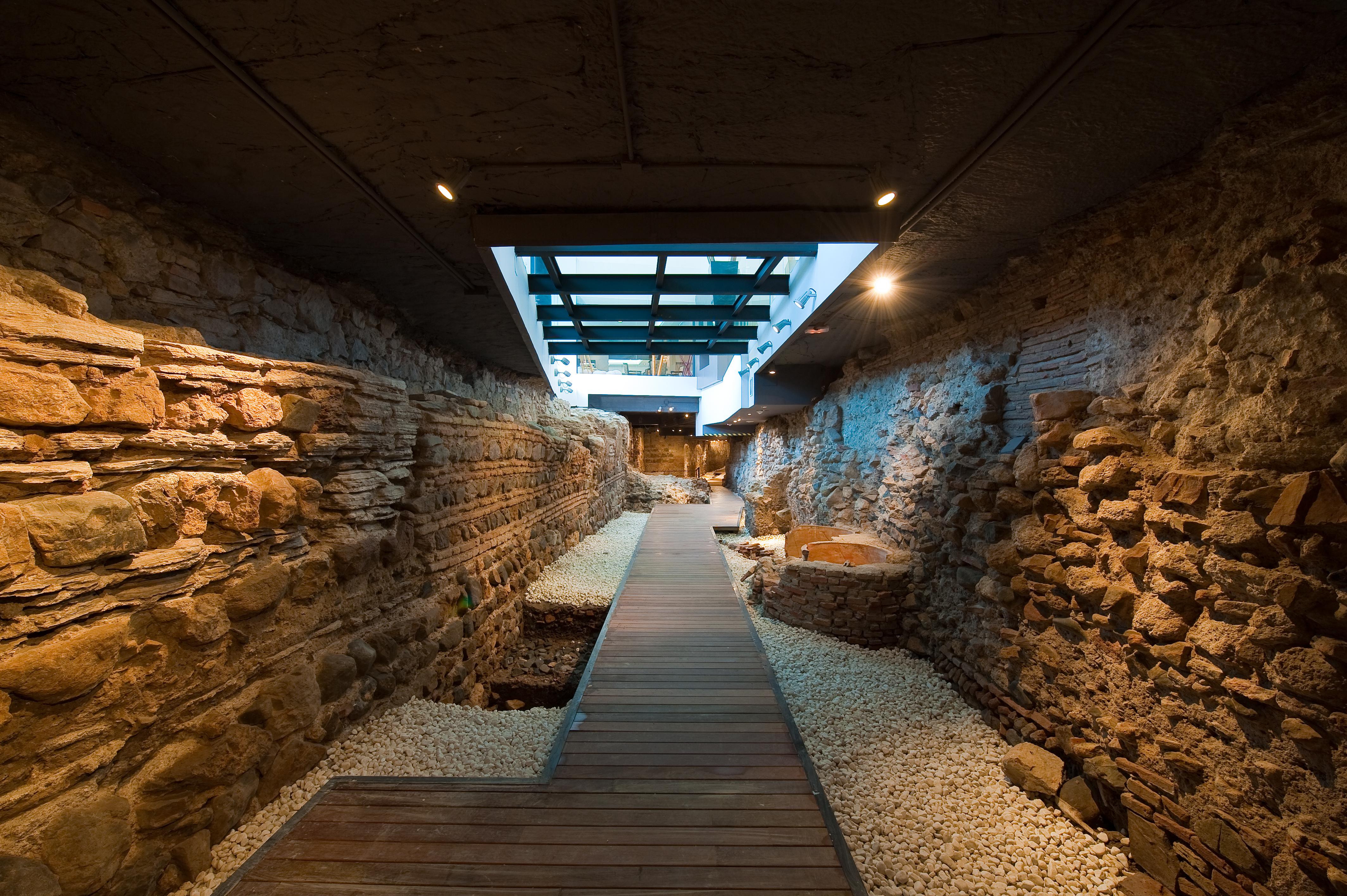 普桑达帕提欧斯莱克森温齐酒店 马拉加 内观 照片 Interior of the museum